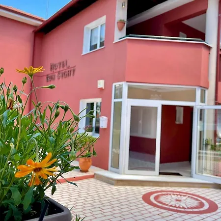 Sun Sight アパート ペフコホリ