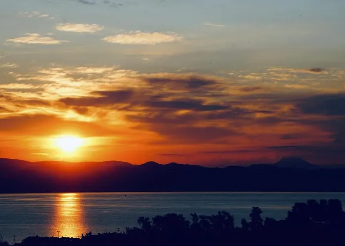 Sun Sight * Πευκοχώρι